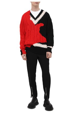 Мужской шерстяной свитер ALEXANDER MCQUEEN разноцветного цвета, арт. 651177/Q1ATN | Фото 2 (Материал внешний: Шерсть; Рукава: Длинные; Длина (для топов): Стандартные; Стили: Гранж; Принт: С принтом; Мужское Кросс-КТ: Свитер-одежда)