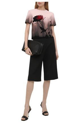 Женский топ из вискозы ALEXANDER MCQUEEN светло-розового цвета по цене 104000 руб., арт. 650293/Q1ASN | Фото 2 Женский топ из вискозы ALEXANDER MCQUEEN светло-розового цвета, арт. 650293/Q1ASN | Фото 2