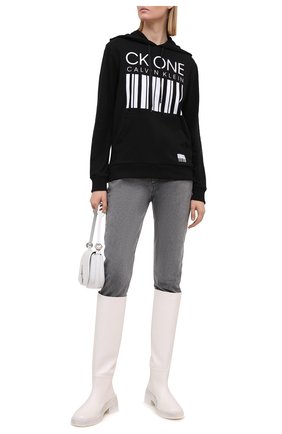 Женский худи CALVIN KLEIN черного цвета по цене 9770 руб., арт. QS6575E | Фото 2 Женский худи CALVIN KLEIN черного цвета, арт. QS6575E | Фото 2