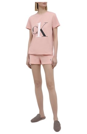 Женские шорты CALVIN KLEIN розового цвета по цене 4815 руб., арт. QS6428E | Фото 2 Женские шорты CALVIN KLEIN розового цвета, арт. QS6428E | Фото 2