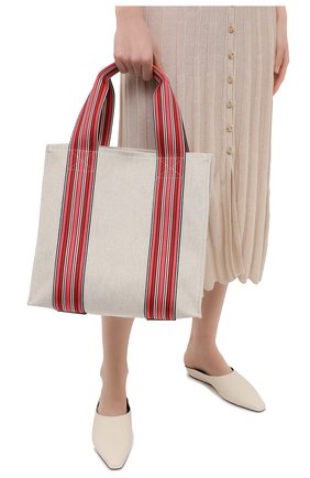 Женский сумка suitcase stripe LORO PIANA красного цвета по цене 111500 руб., арт. FAL6435 | Фото 2 Женский сумка suitcase stripe LORO PIANA красного цвета, арт. FAL6435 | Фото 2 (Материал: Текстиль; Размер: medium; Сумки-технические: Сумки-шопперы)