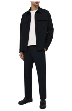 Мужские хлопковые брюки DRIES VAN NOTEN темно-синего цвета по цене 39250 руб., арт. 211-20915-2167 | Фото 2 Мужские хлопковые брюки DRIES VAN NOTEN темно-синего цвета, арт. 211-20915-2167 | Фото 2