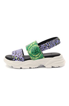 Детские босоножки VERSACE разноцветного цвета по цене 22450 руб., арт. 1000300/1A00244/30-33 | Фото 2 Детские босоножки VERSACE разноцветного цвета, арт. 1000300/1A00244/30-33 | Фото 2 (Материал внешний: Текстиль; Материал внутренний: Натуральная кожа)