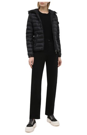 Женский пуховая куртка bles MONCLER черного цвета по цене 94300 руб., арт. G1-093-1A128-00-5396Q | Фото 2 Женский пуховая куртка bles MONCLER черного цвета, арт. G1-093-1A128-00-5396Q | Фото 2
