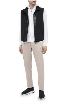 Мужской хлопковый кардиган KITON белого цвета по цене 169500 руб., арт. UK1050 | Фото 2 Мужской хлопковый кардиган KITON белого цвета, арт. UK1050 | Фото 2 (Длина (для топов): Стандартные; Материал внешний: Хлопок; Рукава: Длинные; Мужское Кросс-КТ: Кардиган-одежда; Стили: Кэжуэл; Региональные ограничения белый список (Axapta Mercury): RU)