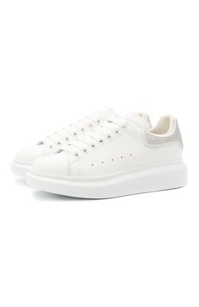 Женские кожаные кеды ALEXANDER MCQUEEN белого цвета по цене 48750 руб., арт. 653172/WHZ4Y | Фото 1 Женские кожаные кеды ALEXANDER MCQUEEN белого цвета, арт. 653172/WHZ4Y | Фото 1