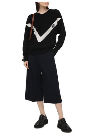 Женский свитер REDVALENTINO черного цвета по цене 47150 руб., арт. VR3KC06D/5NF | Фото 2 Женский свитер REDVALENTINO черного цвета, арт. VR3KC06D/5NF | Фото 2