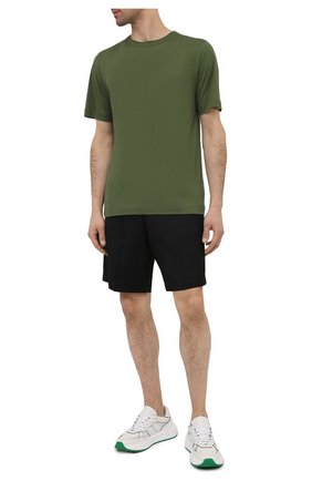 Мужская хлопковая футболка DRIES VAN NOTEN зеленого цвета по цене 9950 руб., арт. 211-21102-2607 | Фото 2 Мужская хлопковая футболка DRIES VAN NOTEN зеленого цвета, арт. 211-21102-2607 | Фото 2