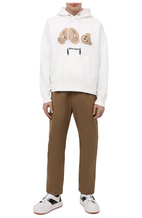 Мужские кожаные кеды PALM ANGELS белого цвета по цене 35050 руб., арт. PMIA051R21LEA0020110 | Фото 2 Мужские кожаные кеды PALM ANGELS белого цвета, арт. PMIA051R21LEA0020110 | Фото 2