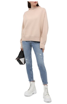 Женские джинсы POLO RALPH LAUREN голубого цвета по цене 18350 руб., арт. 211825829 | Фото 2 Женские джинсы POLO RALPH LAUREN голубого цвета, арт. 211825829 | Фото 2