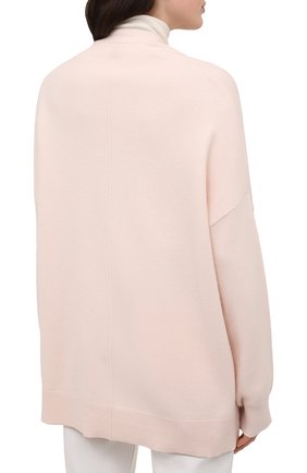 Женский кашемировый кардиган EXTREME CASHMERE светло-розового цвета по цене 57800 руб., арт. 024/T0KI0 | Фото 4 Женский кашемировый кардиган EXTREME CASHMERE светло-розового цвета, арт. 024/T0KI0 | Фото 4 (Материал внешний: Шерсть, Кашемир; Рукава: Длинные; Длина (для топов): Удлиненные; Региональные ограничения белый список (Axapta Mercury): RU; Женское Кросс-КТ: кардиган-трикотаж; Стили: Кэжуэл)