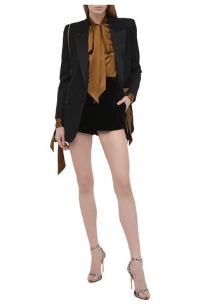 Женская шелковая блузка SAINT LAURENT коричневого цвета, арт. 640877/Y001W | Фото 2 (Длина (для топов): Стандартные; Материал внешний: Шелк; Рукава: Длинные; Стили: Романтичный; Женское Кросс-КТ: Блуза-одежда; Принт: Без принта)