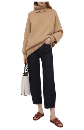 Женский кашемировый свитер EXTREME CASHMERE бежевого цвета по цене 69950 руб., арт. 020/0VERSIZE XTRA | Фото 2 Женский кашемировый свитер EXTREME CASHMERE бежевого цвета, арт. 020/0VERSIZE XTRA | Фото 2