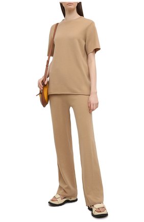 Женские кашемировые брюки EXTREME CASHMERE бежевого цвета по цене 49950 руб., арт. 104/TR0USERS | Фото 2 Женские кашемировые брюки EXTREME CASHMERE бежевого цвета, арт. 104/TR0USERS | Фото 2