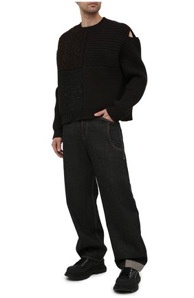 Мужские джинсы JACQUEMUS темно-синего цвета по цене 34650 руб., арт. 215DE02/123390 | Фото 2 Мужские джинсы JACQUEMUS темно-синего цвета, арт. 215DE02/123390 | Фото 2 (Материал внешний: Хлопок; Длина (брюки, джинсы): Стандартные; Кросс-КТ: Деним; Силуэт М (брюки): Широкие; Стили: Минимализм)