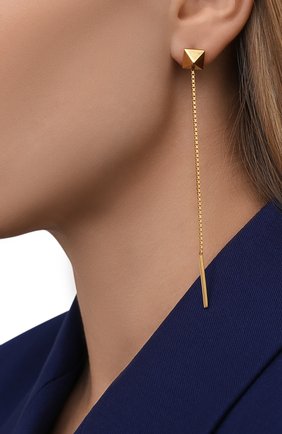 Женские серьги valentino garavani VALENTINO золотого цвета по цене 29950 руб., арт. VW2J0H50/MET | Фото 2 Женские серьги valentino garavani VALENTINO золотого цвета, арт. VW2J0H50/MET | Фото 2