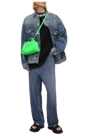 Женская джинсовая куртка BALENCIAGA синего цвета по цене 120500 руб., арт. 625993/TJW53 | Фото 2 Женская джинсовая куртка BALENCIAGA синего цвета, арт. 625993/TJW53 | Фото 2