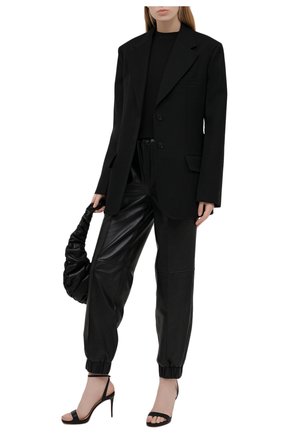 Женские кожаные босоножки loubi queen 100 CHRISTIAN LOUBOUTIN черного цвета по цене 61900 руб., арт. 1191580/L0UBI QUEEN 100 | Фото 2 Женские кожаные босоножки loubi queen 100 CHRISTIAN LOUBOUTIN черного цвета, арт. 1191580/L0UBI QUEEN 100 | Фото 2