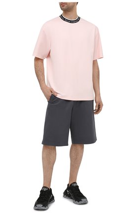 Мужская футболка ACNE STUDIOS розового цвета, арт. BL0221 | Фото 2 (Длина (для топов): Стандартные; Принт: Без принта; Стили: Гранж; Материал внешний: Вискоза; Рукава: Короткие)