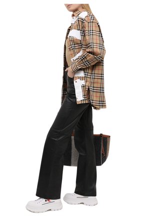 Женская текстильные ботинки tread slick ALEXANDER MCQUEEN белого цвета по цене 59450 руб., арт. 660390/W4L3R | Фото 2 Женская текстильные ботинки tread slick ALEXANDER MCQUEEN белого цвета, арт. 660390/W4L3R | Фото 2