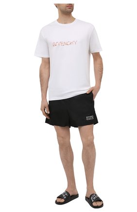 Мужские шлепанцы GIVENCHY черного цвета по цене 28350 руб., арт. BH300YH0QB | Фото 2 Мужские шлепанцы GIVENCHY черного цвета, арт. BH300YH0QB | Фото 2