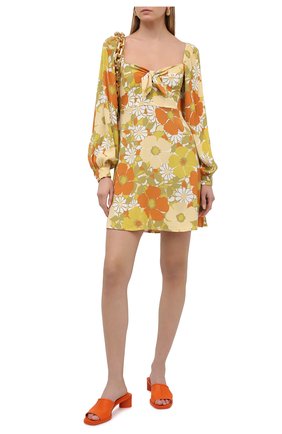 Женские кожаные мюли ACNE STUDIOS оранжевого цвета по цене 39950 руб., арт. AD0349 | Фото 2 Женские кожаные мюли ACNE STUDIOS оранжевого цвета, арт. AD0349 | Фото 2