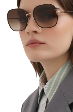 Женские солнцезащитные очки PRADA коричневого цвета по цене 0 руб., арт. 67XS-2AU6S1 | Фото 2 Женские солнцезащитные очки PRADA коричневого цвета, арт. 67XS-2AU6S1 | Фото 2 (Региональные ограничения белый список (Axapta Mercury): RU; Тип очков: С/з; Оптика Гендер: оптика-женское)