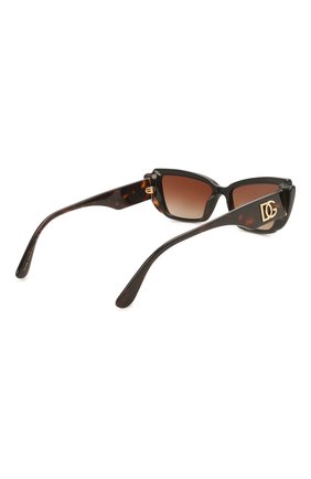 Женские солнцезащитные очки DOLCE & GABBANA коричневого цвета по цене 21200 руб., арт. 4382-327013 | Фото 4 Женские солнцезащитные очки DOLCE & GABBANA коричневого цвета, арт. 4382-327013 | Фото 4