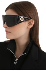 Женские солнцезащитные очки VERSACE черного цвета, арт. 4393-GB1/1W | Фото 8 (Региональные ограничения белый список (Axapta Mercury): RU; Тип очков: С/з; Оптика Гендер: оптика-женское)