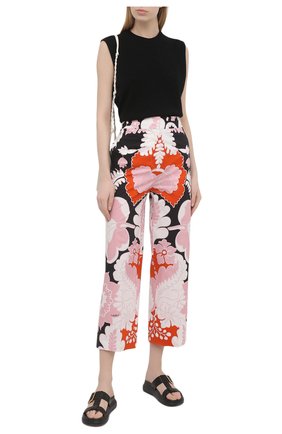 Женские хлопковые брюки VALENTINO оранжевого цвета по цене 117000 руб., арт. VB3RB49067T | Фото 2 Женские хлопковые брюки VALENTINO оранжевого цвета, арт. VB3RB49067T | Фото 2