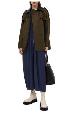 Женский комбинезон GIORGIO ARMANI синего цвета по цене 199500 руб., арт. 1SHVD012/T02AW | Фото 2 Женский комбинезон GIORGIO ARMANI синего цвета, арт. 1SHVD012/T02AW | Фото 2
