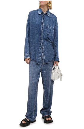 Женская рубашка из вискозы BALENCIAGA синего цвета по цене 111000 руб., арт. 641469/TJW47 | Фото 2 Женская рубашка из вискозы BALENCIAGA синего цвета, арт. 641469/TJW47 | Фото 2