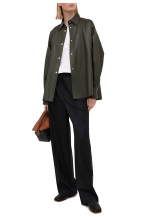 Женские шерстяные брюки LOEWE черного цвета по цене 82900 руб., арт. S540Y04X35 | Фото 2 Женские шерстяные брюки LOEWE черного цвета, арт. S540Y04X35 | Фото 2