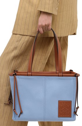 Женский сумка-тоут cushion loewe x paula's ibiza LOEWE голубого цвета по цене 84350 руб., арт. 330.02AA93 | Фото 2 Женский сумка-тоут cushion loewe x paula's ibiza LOEWE голубого цвета, арт. 330.02AA93 | Фото 2
