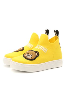 Детские текстильные кеды MOSCHINO желтого цвета по цене 35200 руб., арт. 67505/T0MAIA/36-41 | Фото 1 Детские текстильные кеды MOSCHINO желтого цвета, арт. 67505/T0MAIA/36-41 | Фото 1 (Материал внешний: Текстиль; Материал внутренний: Натуральная кожа; Региональные ограничения белый список (Axapta Mercury): RU; Мальчики Кросс-КТ: Обувь-высокие)