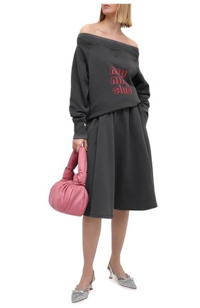 Женский хлопковый свитшот MIU MIU серого цвета по цене 71000 руб., арт. MJA810-1IG3-F0D65 | Фото 2 Женский хлопковый свитшот MIU MIU серого цвета, арт. MJA810-1IG3-F0D65 | Фото 2