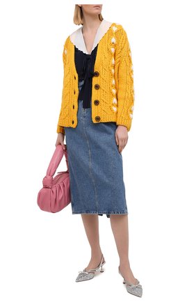 Женская шелковая блузка MIU MIU синего цвета по цене 85000 руб., арт. MK1536-1YS3-F0124 | Фото 2 Женская шелковая блузка MIU MIU синего цвета, арт. MK1536-1YS3-F0124 | Фото 2