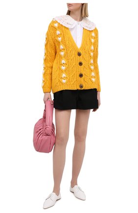 Женская кожаные дерби MIU MIU белого цвета по цене 56000 руб., арт. 5E442D-H27-F0009-005 | Фото 2 Женская кожаные дерби MIU MIU белого цвета, арт. 5E442D-H27-F0009-005 | Фото 2