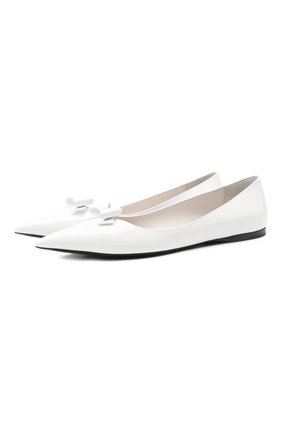 Женские кожаные балетки MIU MIU белого цвета по цене 56000 руб., арт. 5F465D-XUW-F0009-005 | Фото 1 Женские кожаные балетки MIU MIU белого цвета, арт. 5F465D-XUW-F0009-005 | Фото 1