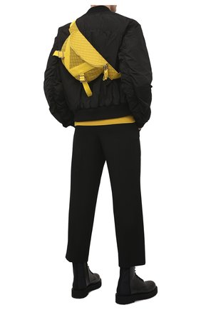 Мужская поясная сумка BOTTEGA VENETA желтого цвета, арт. 652551/V0GK1 | Фото 2 (Ремень/цепочка: На ремешке; Материал: Текстиль; Размер: medium)