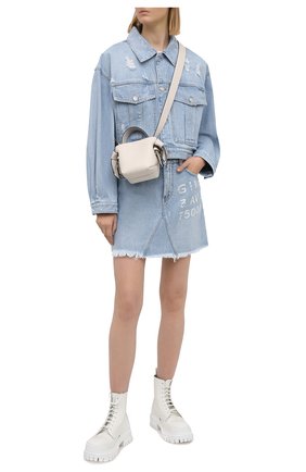 Женская джинсовая куртка GIVENCHY голубого цвета по цене 92350 руб., арт. BW00BT50D1 | Фото 2 Женская джинсовая куртка GIVENCHY голубого цвета, арт. BW00BT50D1 | Фото 2
