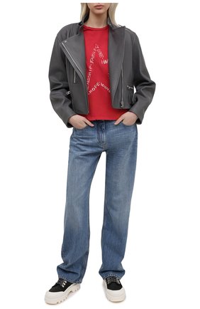 Женская хлопковая футболка GOLDEN GOOSE DELUXE BRAND красного цвета по цене 12050 руб., арт. GWP00745.P000420 | Фото 2 Женская хлопковая футболка GOLDEN GOOSE DELUXE BRAND красного цвета, арт. GWP00745.P000420 | Фото 2