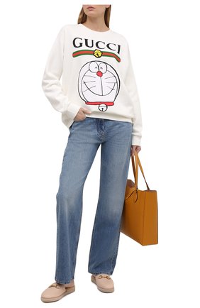 Женского домашние туфли GUCCI бежевого цвета по цене 59950 руб., арт. 645757/17T40 | Фото 2 Женского домашние туфли GUCCI бежевого цвета, арт. 645757/17T40 | Фото 2