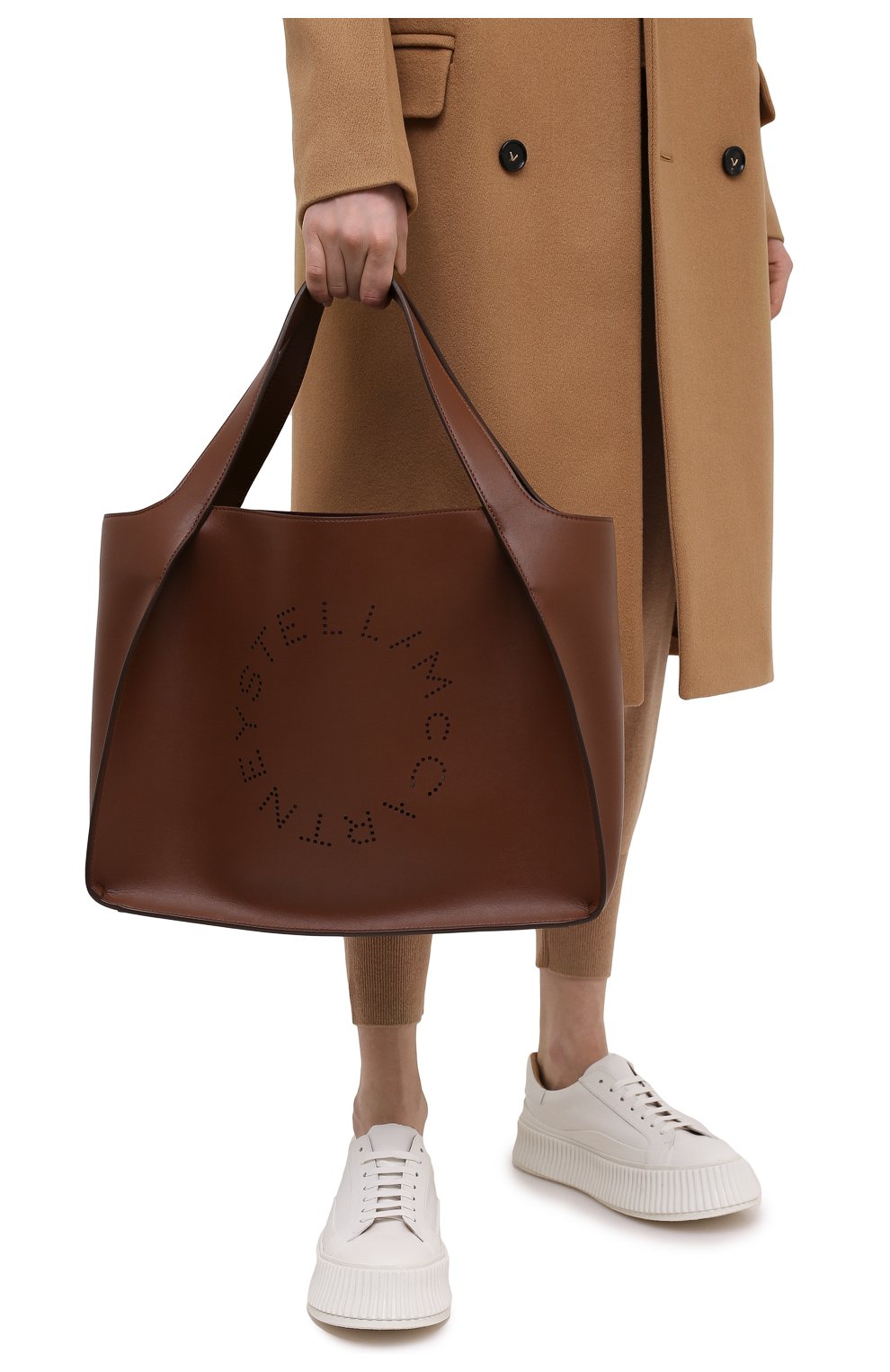 Женский сумка stella logo STELLA MCCARTNEY коричневого цвета по цене 61850 руб., арт. 502793/W8542 | Фото 2 Женский сумка stella logo STELLA MCCARTNEY коричневого цвета, арт. 502793/W8542 | Фото 2