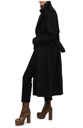 Женские кожаные ботильоны VETEMENTS леопардового цвета по цене 124500 руб., арт. WE51HE200L 2471 | Фото 2 Женские кожаные ботильоны VETEMENTS леопардового цвета, арт. WE51HE200L 2471 | Фото 2