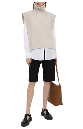 Женская хлопковая рубашка DRIES VAN NOTEN белого цвета по цене 28200 руб., арт. 211-10779-2166 | Фото 2 Женская хлопковая рубашка DRIES VAN NOTEN белого цвета, арт. 211-10779-2166 | Фото 2