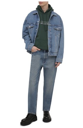 Мужской хлопковое худи VETEMENTS зеленого цвета по цене 62200 руб., арт. UE51TR250G 1604/M | Фото 2 Мужской хлопковое худи VETEMENTS зеленого цвета, арт. UE51TR250G 1604/M | Фото 2