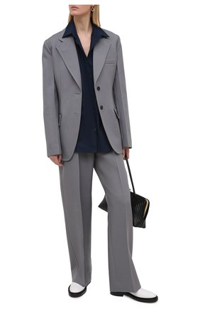 Женская хлопковая рубашка DRIES VAN NOTEN темно-синего цвета по цене 28200 руб., арт. 211-10779-2017 | Фото 2 Женская хлопковая рубашка DRIES VAN NOTEN темно-синего цвета, арт. 211-10779-2017 | Фото 2