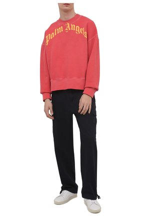 Мужской хлопковый свитшот PALM ANGELS красного цвета по цене 54150 руб., арт. PMBA026R21FLE0062518 | Фото 2 Мужской хлопковый свитшот PALM ANGELS красного цвета, арт. PMBA026R21FLE0062518 | Фото 2 (Длина (для топов): Стандартные; Рукава: Длинные; Материал внешний: Хлопок; Принт: С принтом; Мужское Кросс-КТ: свитшот-одежда; Стили: Гранж)