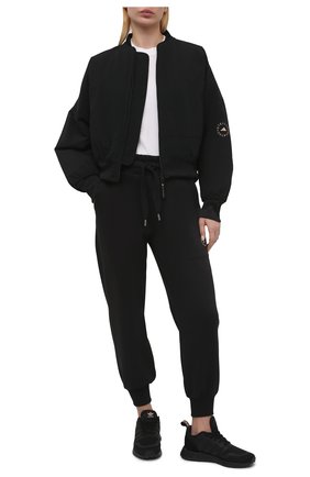 Женская бомбер ADIDAS BY STELLA MCCARTNEY черного цвета по цене 21600 руб., арт. GL7542 | Фото 2 Женская бомбер ADIDAS BY STELLA MCCARTNEY черного цвета, арт. GL7542 | Фото 2